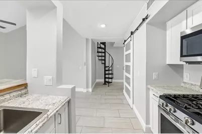 101 N Hill Avenue #2, Deland, FL 32724 - Photo 5