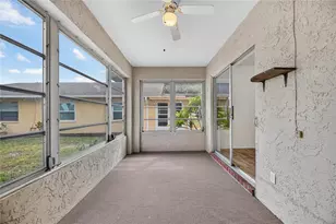 1904 Canterbury Ln, Sun City Center, FL 33573 - Photo 33