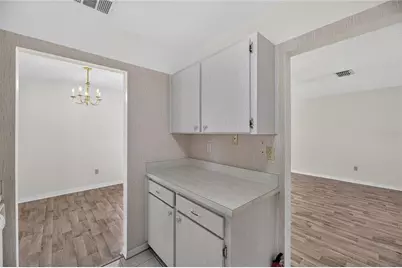 1904 Canterbury Lane #18, Sun City Center, FL 33573 - Photo 13
