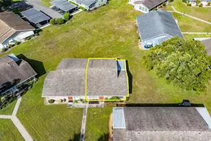 1904 Canterbury Ln, Sun City Center, FL 33573 - Photo 3
