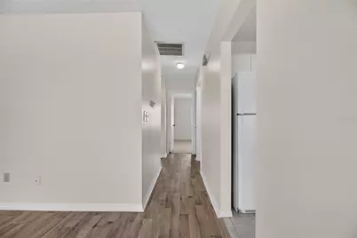 1904 Canterbury Lane #18, Sun City Center, FL 33573 - Photo 17