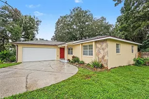 1122 Estatewood Dr, Brandon, FL 33510 - Photo 3