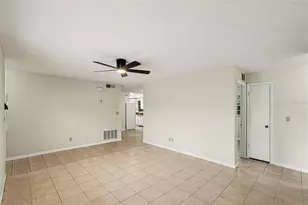 1122 Estatewood Dr, Brandon, FL 33510 - Photo 5