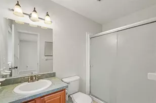 1122 Estatewood Dr, Brandon, FL 33510 - Photo 13