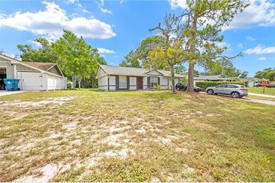 7450 Dundee Way, Weeki Wachee, FL 34613 - Photo 3