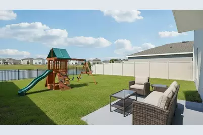 10535 Tucker Road, Weeki Wachee, FL 34613 - Photo 11