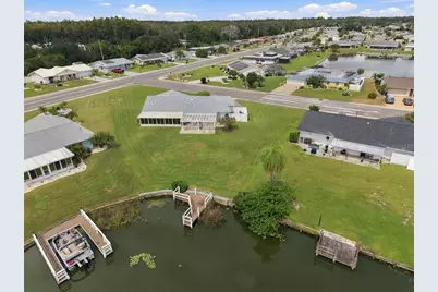 1810 Milford Circle, Sun City Center, FL 33573 - Photo 5