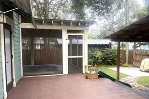 1016 E Powhatan Ave, Tampa, FL 33604 - Photo 29