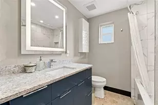 263 21st Ave S, Saint Petersburg, FL 33705 - Photo 9