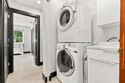 263 21st Avenue S #1, Saint Petersburg, FL 33705 - Photo 29