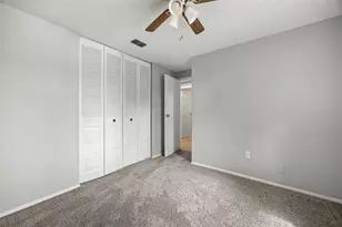 627 Timber Bay Cir W, Oldsmar, FL 34677 - Photo 19