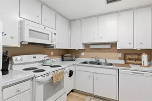 2700 Bayshore Blvd, Dunedin, FL 34698 - Photo 15