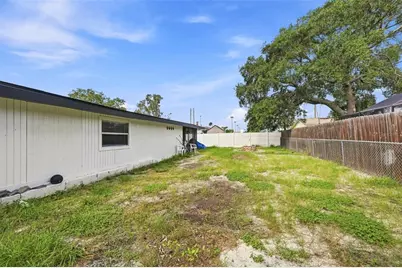 1151 55th Avenue S, Saint Petersburg, FL 33705 - Photo 29