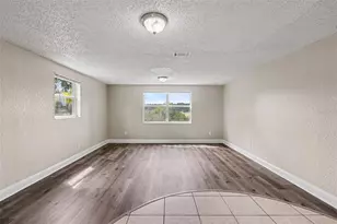 3805 McIntosh Rd, Dover, FL 33527 - Photo 13