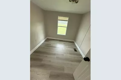14810 Thompson Avenue, Hudson, FL 34669 - Photo 11