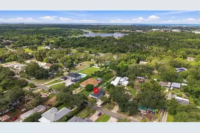 11985 Murray Avenue, Seminole, FL 33778 - Photo 37