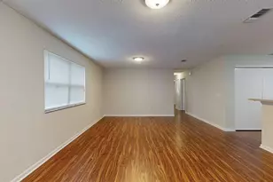 3113 Gordon Ct, Tampa, FL 33619 - Photo 13