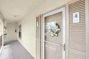 19029 US Hwy 19 N, Clearwater, FL 33764 - Photo 1