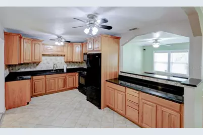 2576 17th Avenue N, Saint Petersburg, FL 33713 - Photo 9