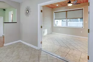 2576 17th Ave N, Saint Petersburg, FL 33713 - Photo 11