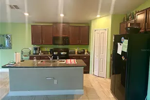 106 Cascade Bend Dr, Ruskin, FL 33570 - Photo 7