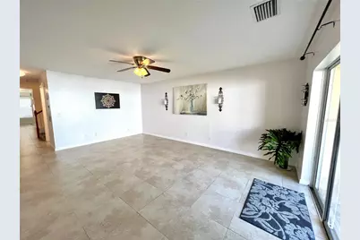 207 Penmark Stone Place, Valrico, FL 33594 - Photo 9