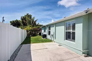 13679 Drysdale Ave, Port Charlotte, FL 33981 - Photo 49