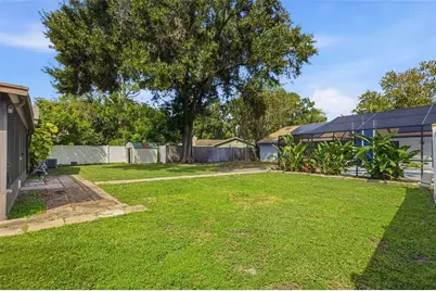 4609 Deerwalk Avenue, Tampa, FL 33624 - Photo 39