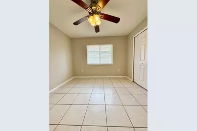 10431 Isleworth Avenue, Tampa, FL 33647 - Photo 13