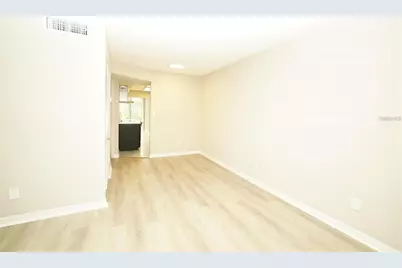 4705 1st Street NE #132, Saint Petersburg, FL 33703 - Photo 5