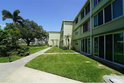 4705 1st Street NE #132, Saint Petersburg, FL 33703 - Photo 23