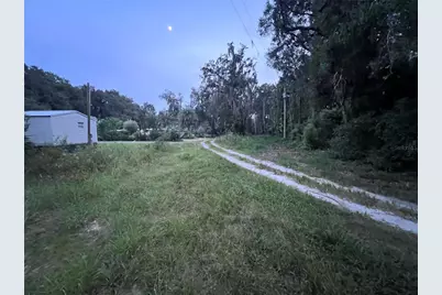 112 & 114 Grove Drive, Crescent City, FL 32112 - Photo 3
