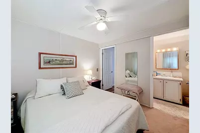 10118 N Lake Drive #30, Largo, FL 33773 - Photo 25