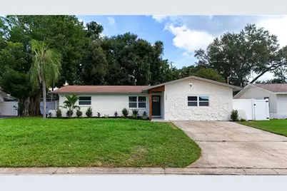 1255 E Lazy Lake Road, Dunedin, FL 34698 - Photo 1