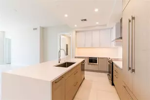 275 1st Ave S, Saint Petersburg, FL 33701 - Photo 7