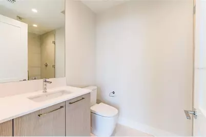 275 1st Avenue South #2208, Saint Petersburg, FL 33701 - Photo 23