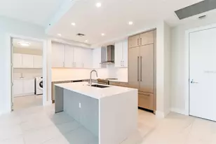 275 1st Ave S, Saint Petersburg, FL 33701 - Photo 3