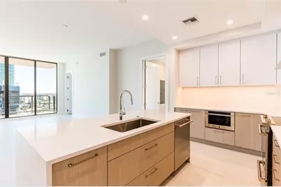 275 1st Avenue South #2208, Saint Petersburg, FL 33701 - Photo 9