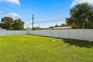 6150 31st Ave N, Saint Petersburg, FL 33710 - Photo 25