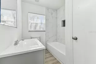 1807 E Bougainvillea Ave, Tampa, FL 33612 - Photo 21