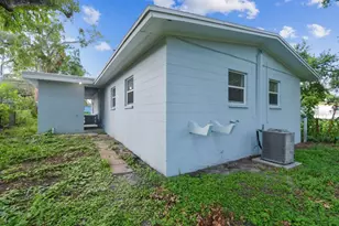 1807 E Bougainvillea Ave, Tampa, FL 33612 - Photo 29