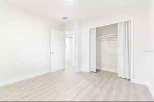 1807 E Bougainvillea Ave, Tampa, FL 33612 - Photo 17