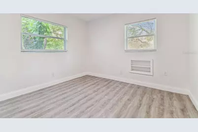 1807 E Bougainvillea Avenue, Tampa, FL 33612 - Photo 15