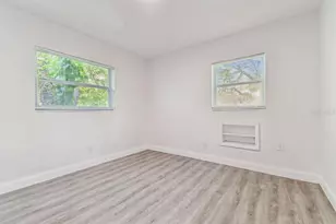 1807 E Bougainvillea Ave, Tampa, FL 33612 - Photo 15