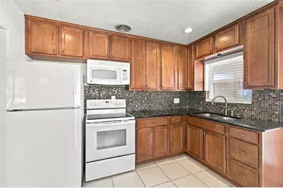 4214 W North B Street, Tampa, FL 33609 - Photo 9