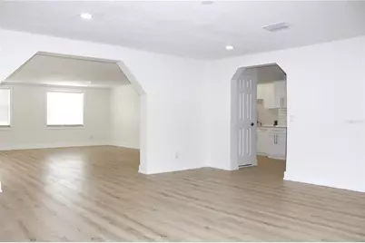 8512 Sunbeam Lane, Tampa, FL 33615 - Photo 23