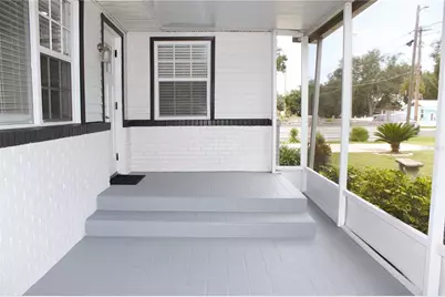 8512 Sunbeam Lane, Tampa, FL 33615 - Photo 11