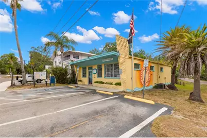 202 S Mayo Street, Crystal Beach, FL 34681 - Photo 61