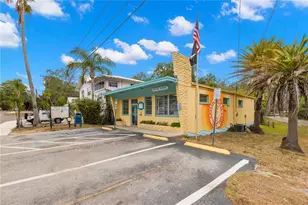 202 S Mayo St, Crystal Beach, FL 34681 - Photo 61
