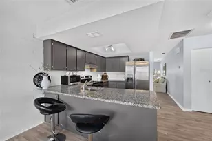 1607 Hovington Cir, Sun City Center, FL 33573 - Photo 21